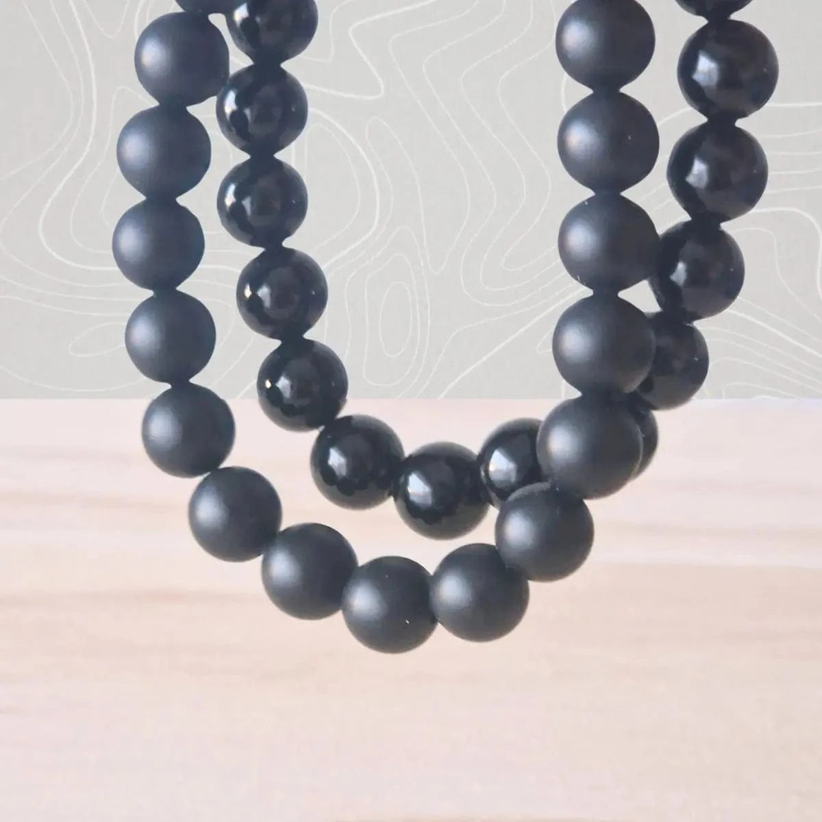 Bracelet Onyx noir mat et brillant 8mm - MyRielle Lithothérapie