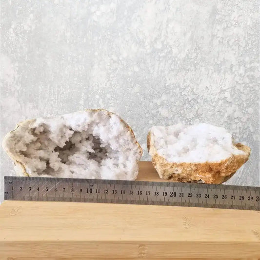 Géode Cristal de Roche entière XXL 2770 g