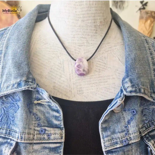 pendentif amethyste rubanee pierre percee