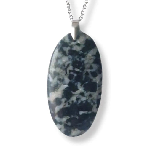 pendentif cabochon gabbro