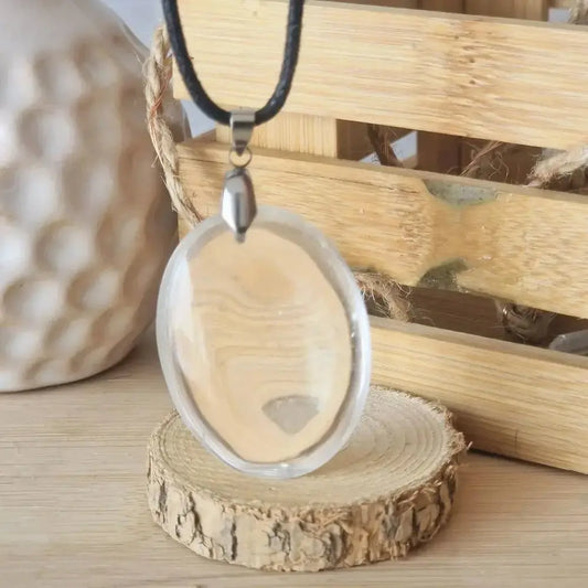 Pendentif Cristal de Roche - forme ovale qualité AA