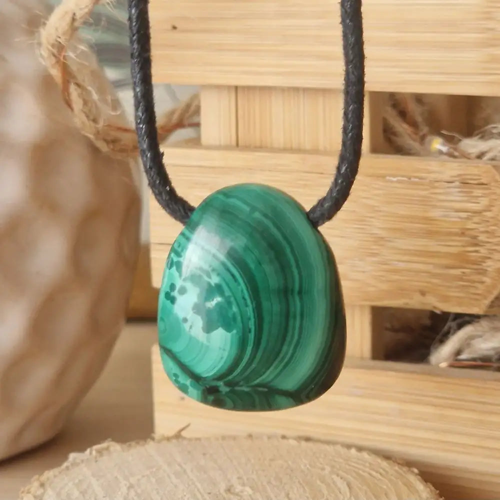 Pendentif malachite naturelle pierre percée verte
