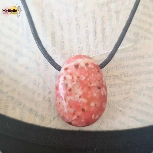 pendentif-thulite-pierre-percee