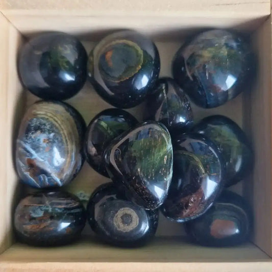 Pierre roulée œil de faucon