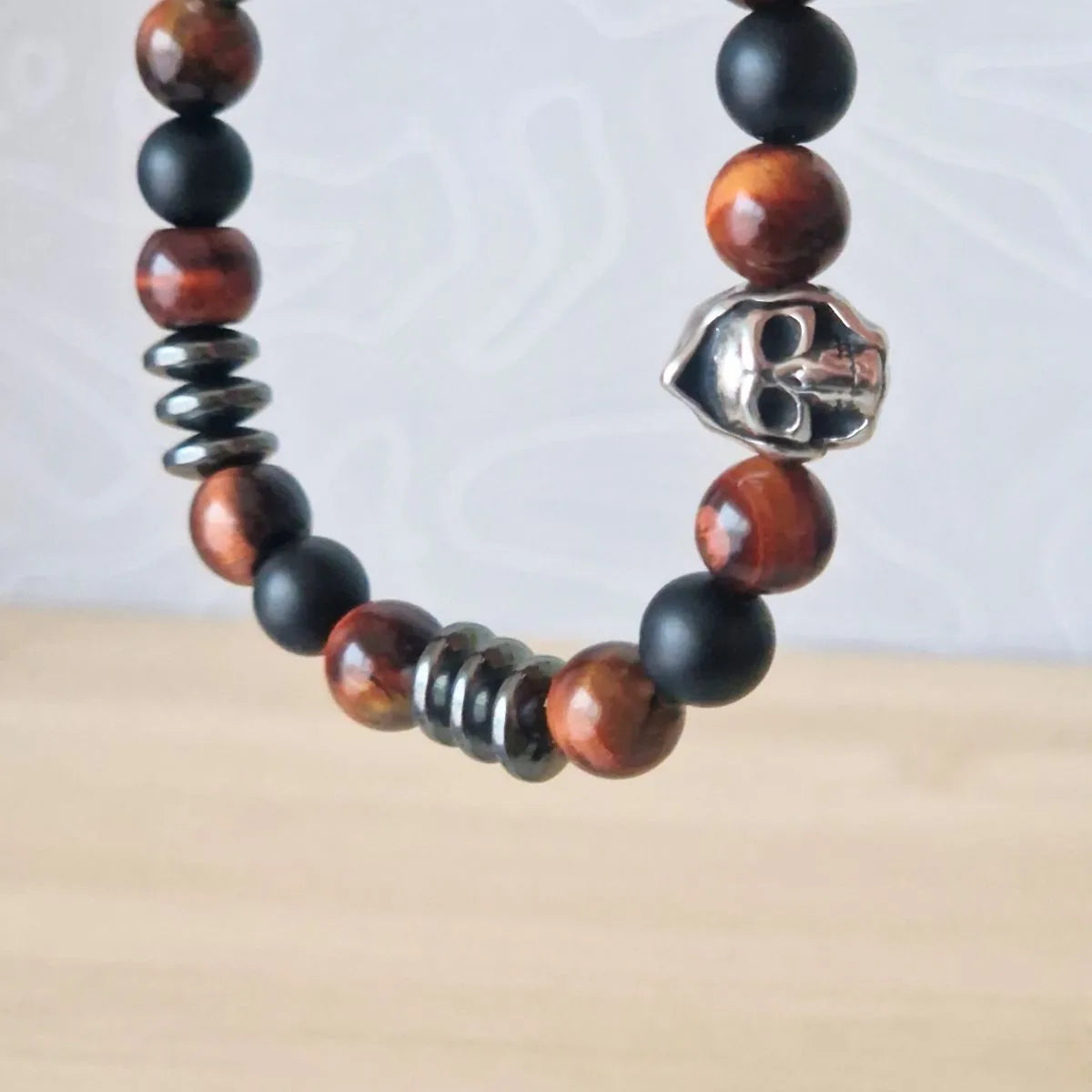 Bracelet Homme Œil de Taureau - Onyx - Hématite gros plan