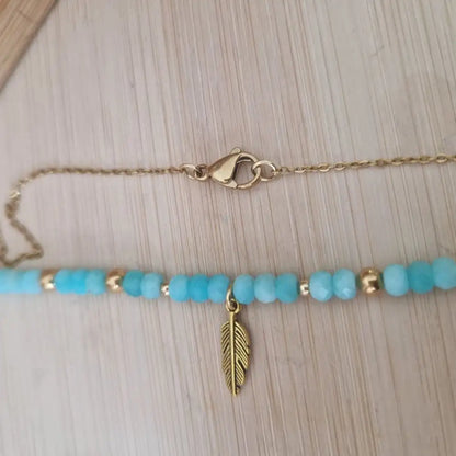 Collier amazonite 4mm breloque plume