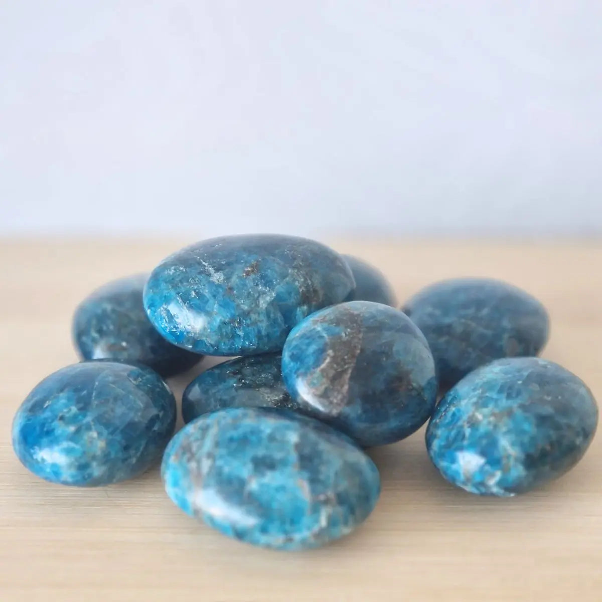 Galet Apatite Bleue