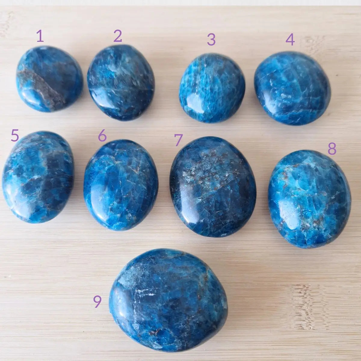 Galet Apatite Bleue