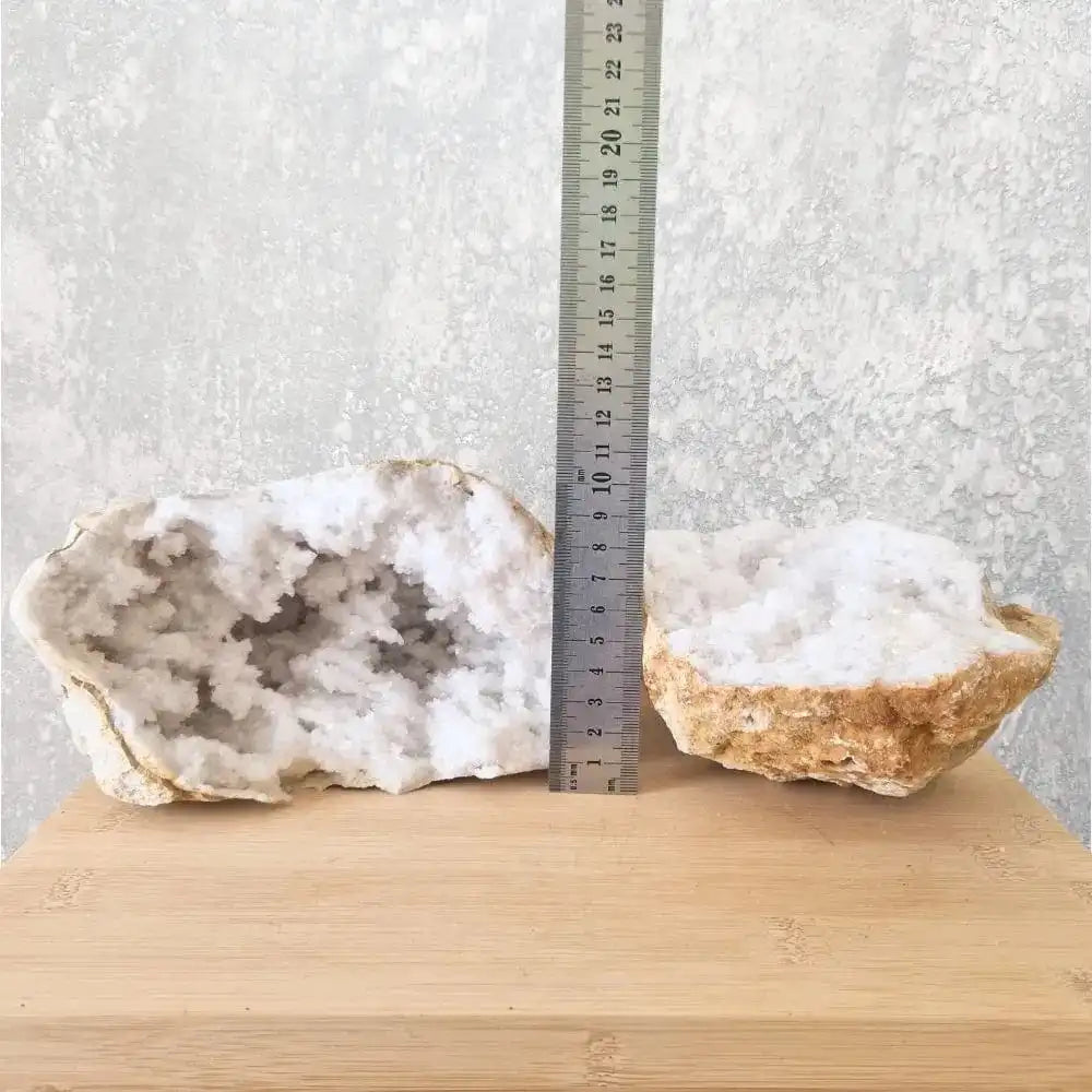 Géode Cristal de Roche entière XXL 2770 g   