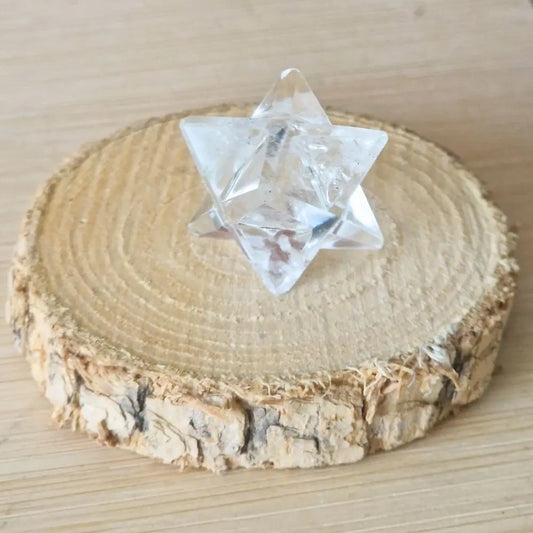 Merkaba Cristal de Roche – Élévation Spirituelle & Clarté Intérieure