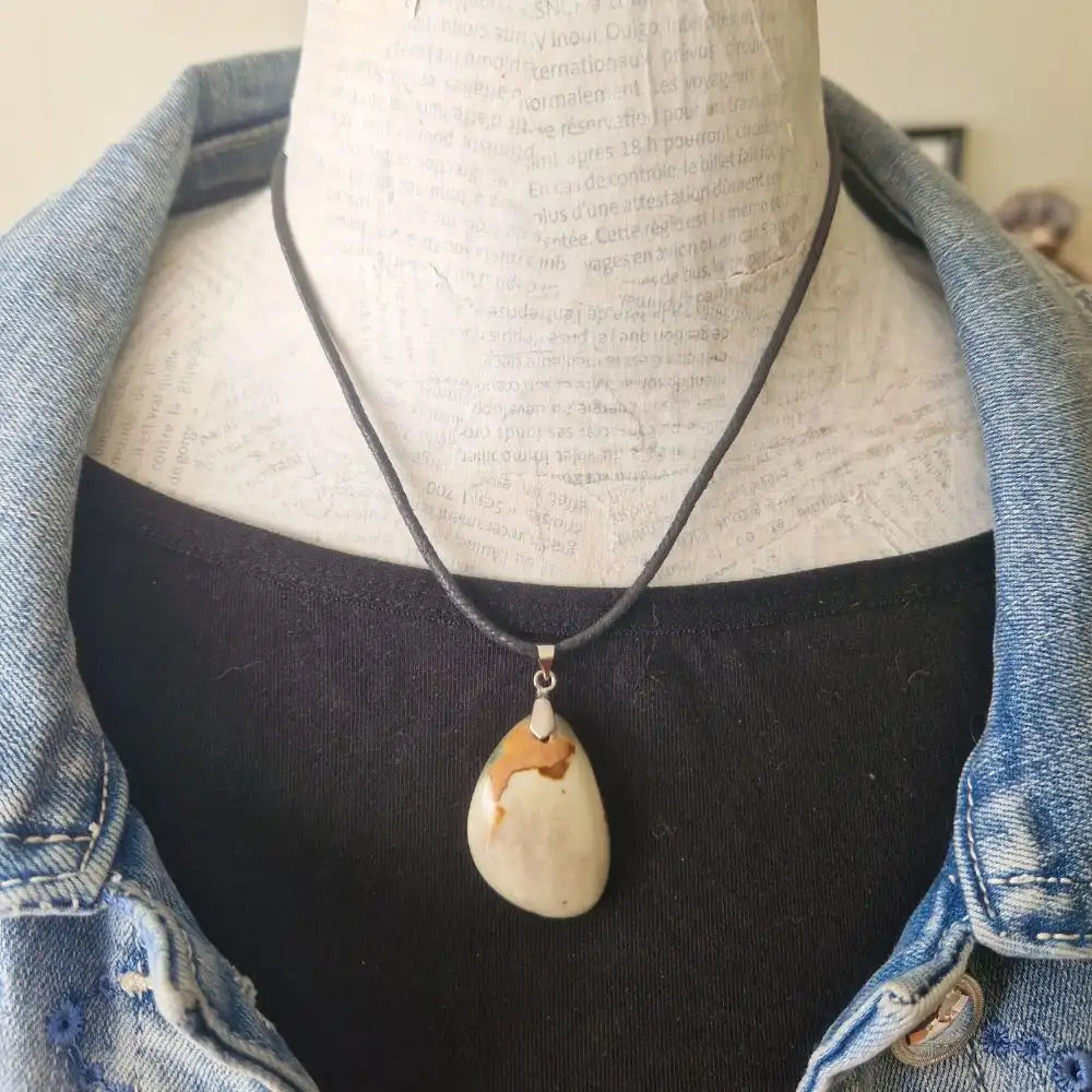 pendentif jaspe polychrome n°3 mannequin