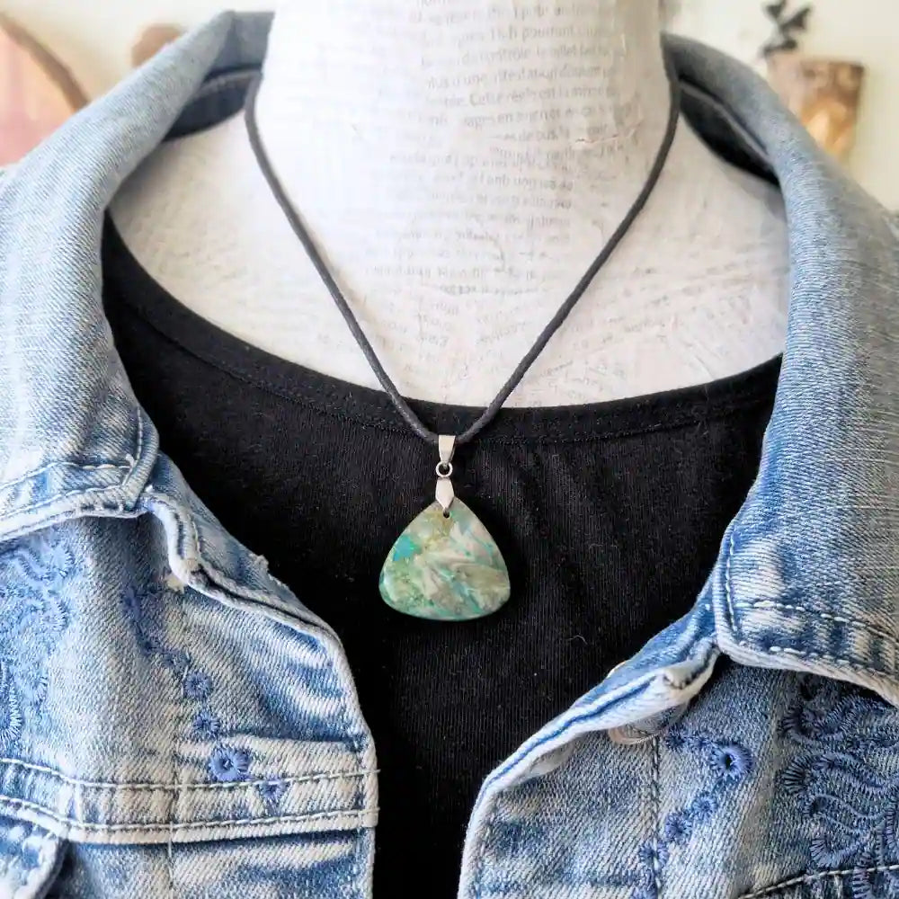 Pendentif Quantum Quattro – Intuition & Harmonie des Chakras