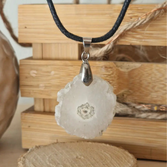 Pendentif quartz solaire 