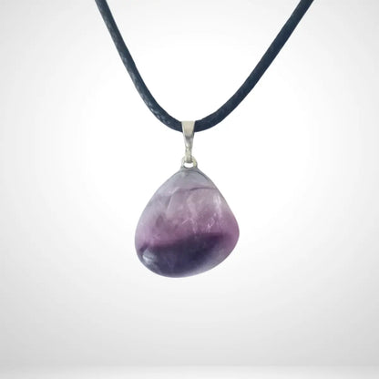 Pendentif fluorine violette pierre naturelle roulée verso