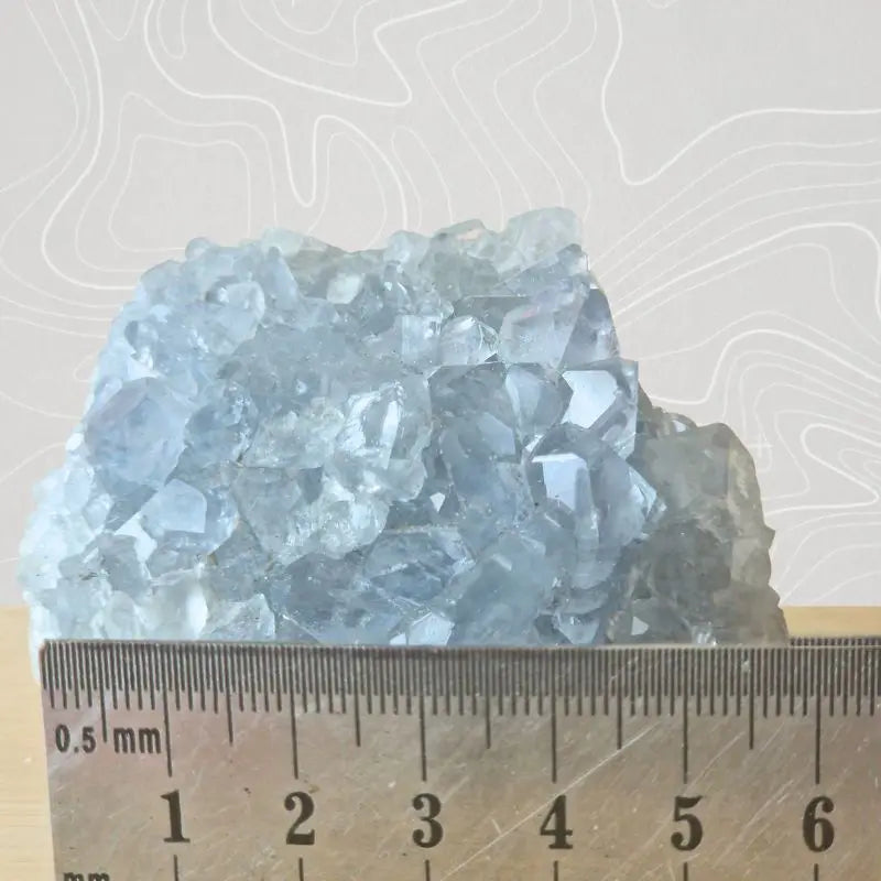 pierre Célestine mesure- 6x5 cm 